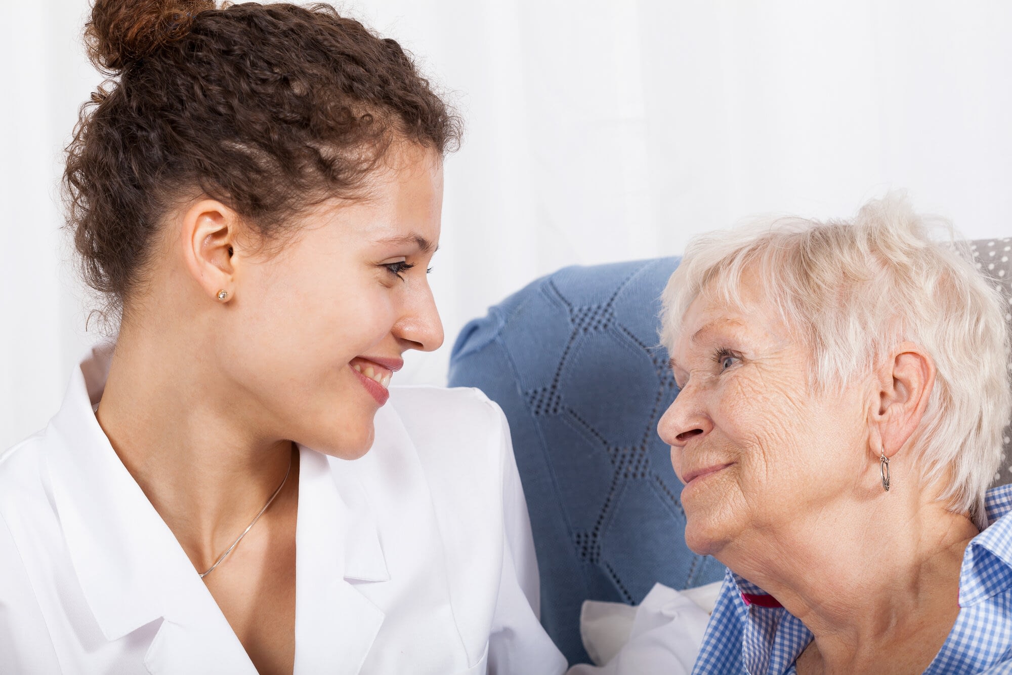 Read more about the article Elderly Personal Care Services